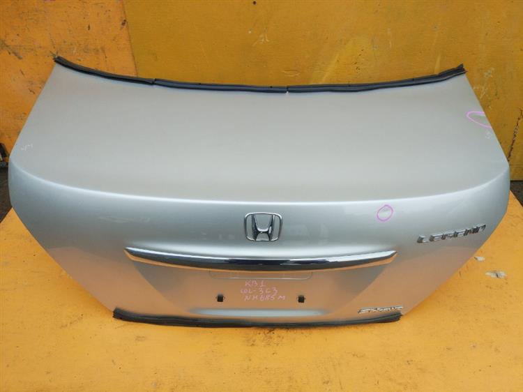 Крышка багажника Хонда Легенд в Хабаровске 555211